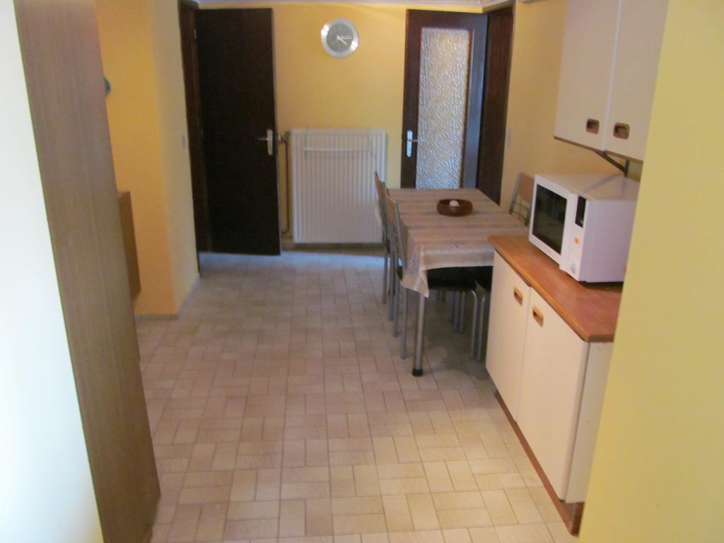 Les Chevrefeuilles Villa Walcourt Habitación foto
